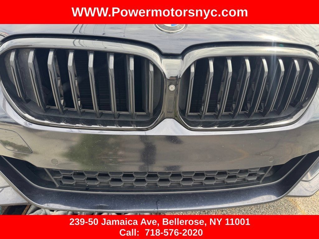 Used 2021 BMW 530i w/ Executive Package RWD image 12