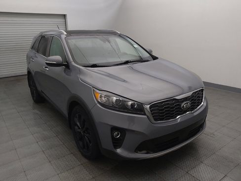 Used 2020 Kia Sorento EX FWD image 13