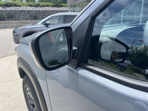 New 2025 Nissan Frontier PRO-4X image 13