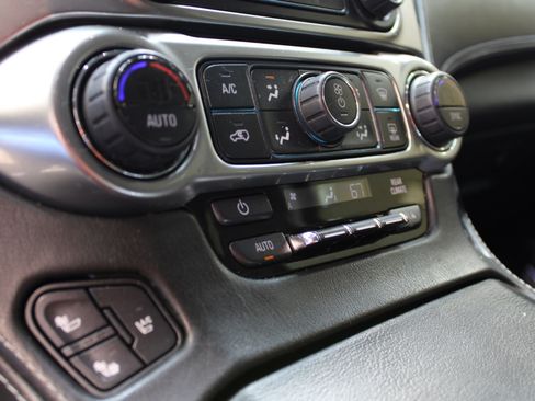 Used 2015 Chevrolet Tahoe LTZ image 37