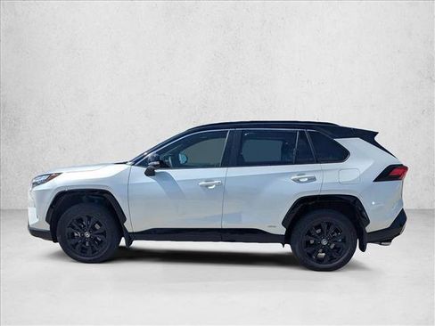 Used 2025 Toyota RAV4 XSE w/ Advanced Technology Package AWD/4WD image 8
