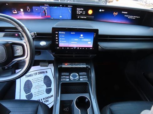 Used 2024 Lincoln Nautilus Reserve w/ Jet Appearance Package (87T) image 26