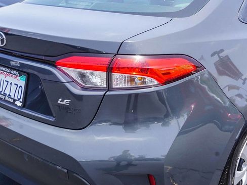 Used 2025 Toyota Corolla LE FWD image 7