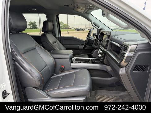 Used 2025 Ford F250 Lariat w/ Lariat Ultimate Package image 34