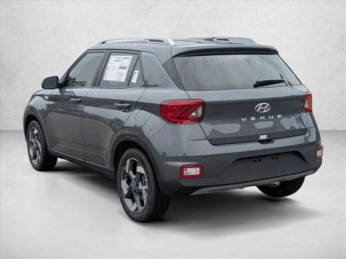 New 2026 Hyundai Venue SEL image 9