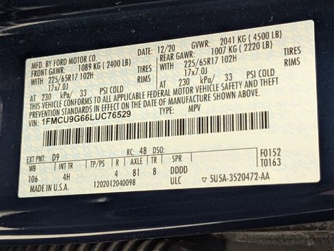 Used 2020 Ford Escape SE image 17