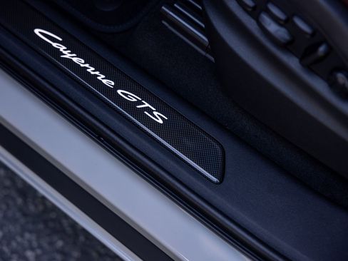 New 2026 Porsche Cayenne GTS AWD/4WD image 47