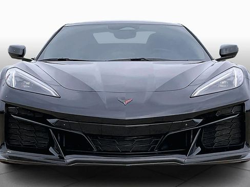 Used 2024 Chevrolet Corvette E-Ray w/ ZER Performance Package image 4