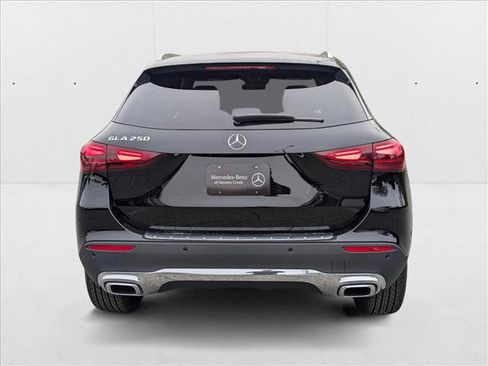 New 2025 Mercedes-Benz GLA 250 image 7