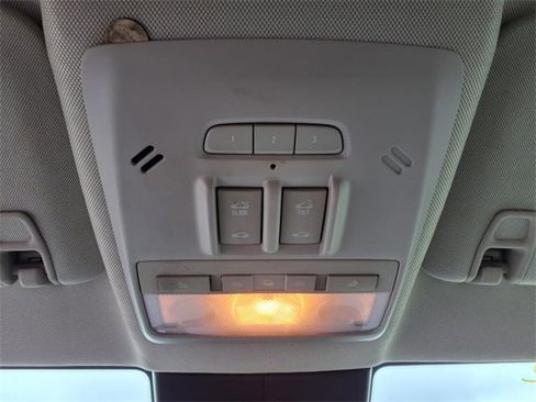 Used 2019 Buick Encore Essence w/ Experience Buick Package image 28