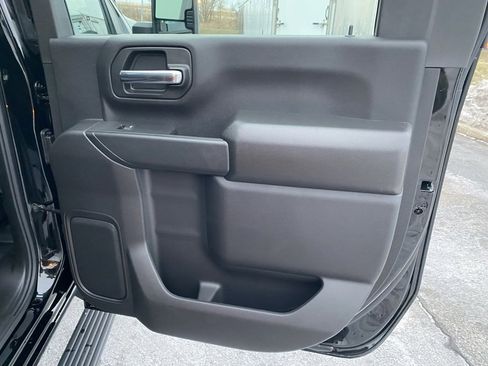 New 2025 Chevrolet Silverado 3500 W/T image 23