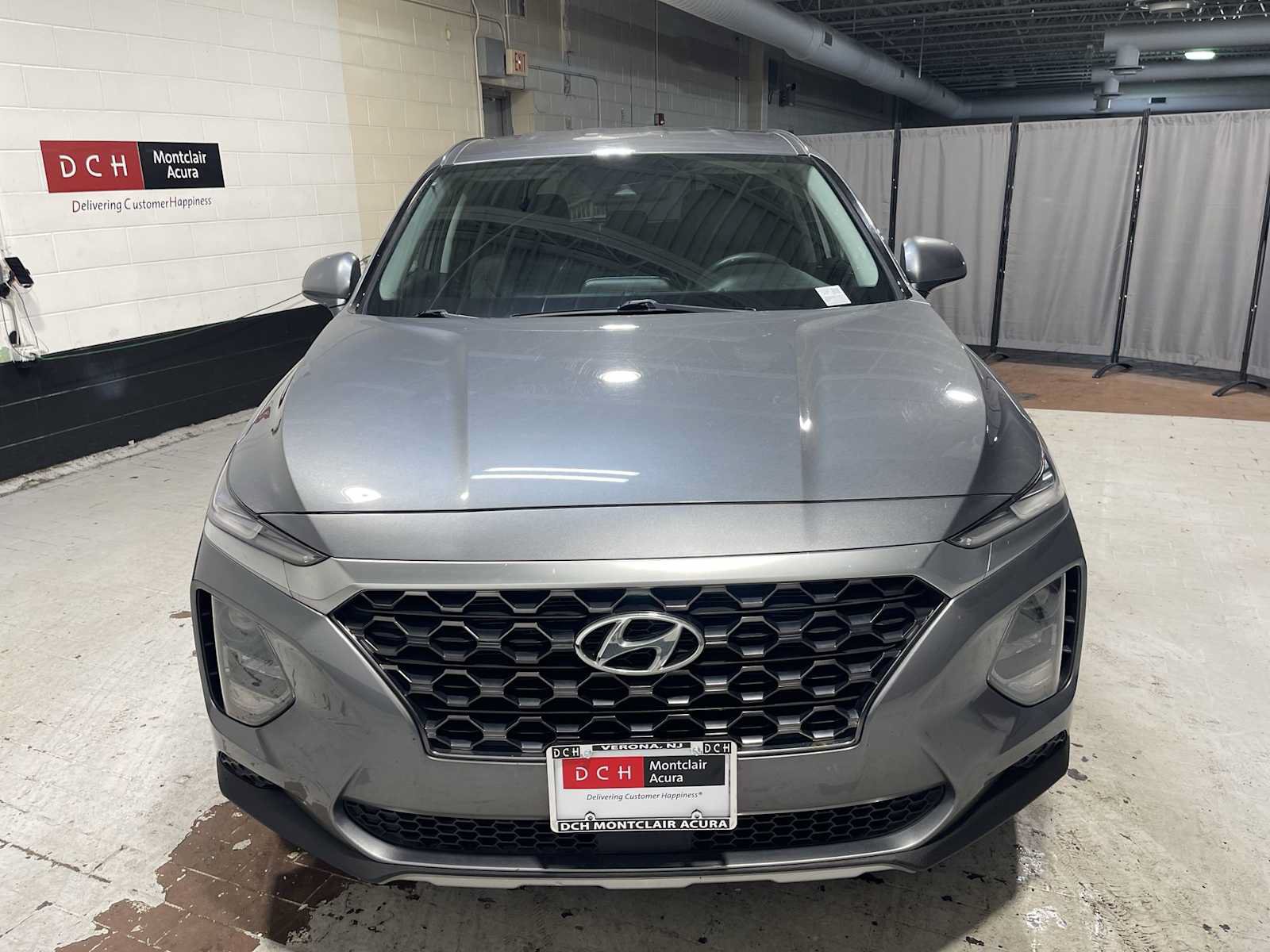 Used 2019 Hyundai Santa Fe SE AWD/4WD image 5