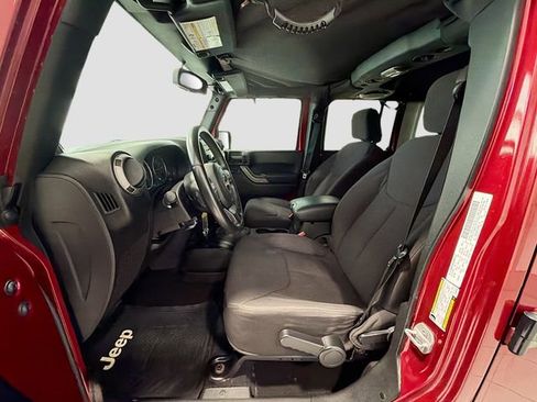 Used 2013 Jeep Wrangler Unlimited Sport AWD/4WD image 16