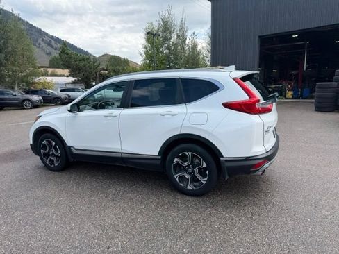 Used 2019 Honda CR-V Touring image 22