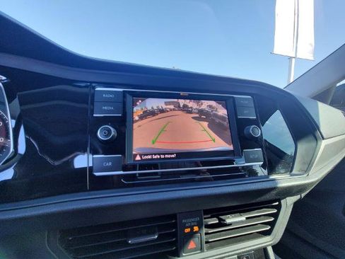 Used 2019 Volkswagen Jetta SE image 14