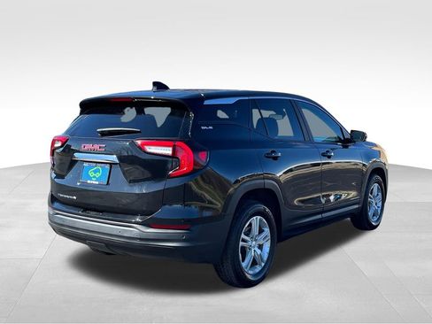 Certified 2023 GMC Terrain SLE w/ LPO, Floor Liner Package image 2