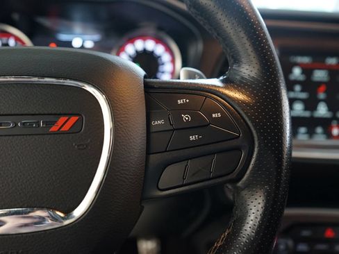 Used 2022 Dodge Challenger R/T Scat Pack RWD image 38