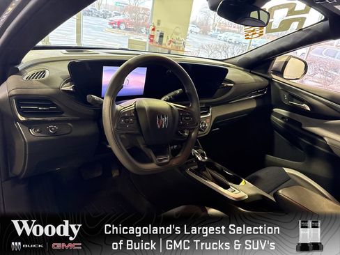 Certified 2025 Buick Envista Preferred image 15