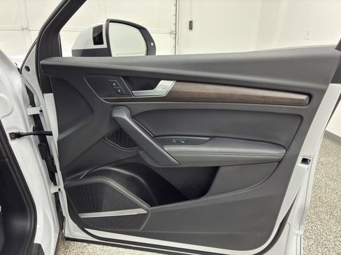 Used 2024 Audi Q5 2.0T Premium Plus image 57