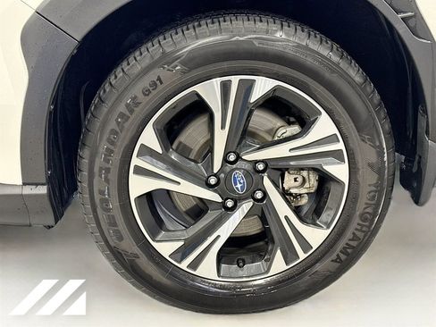 Certified 2024 Subaru Crosstrek 2.0i Premium image 32