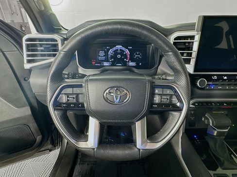 Used 2023 Toyota Tundra Platinum AWD/4WD image 12