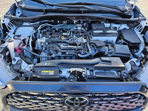 Certified 2023 Toyota Corolla Cross LE image 25