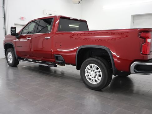 Used 2020 Chevrolet Silverado 2500 LTZ w/ Z71 Off-Road Package AWD/4WD image 6