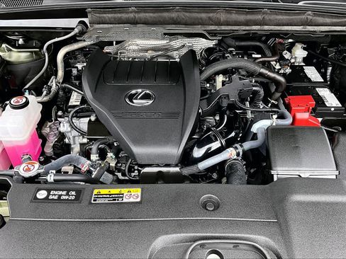 Used 2025 Lexus RX 350 Premium w/ Convenience Package image 32