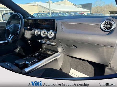 Certified 2023 Mercedes-Benz GLA 250 4MATIC image 30