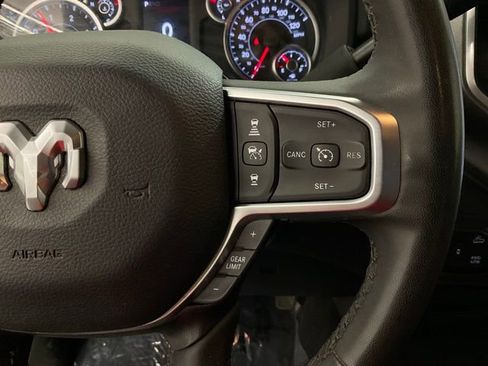 Used 2025 RAM 2500 Big Horn AWD/4WD image 13