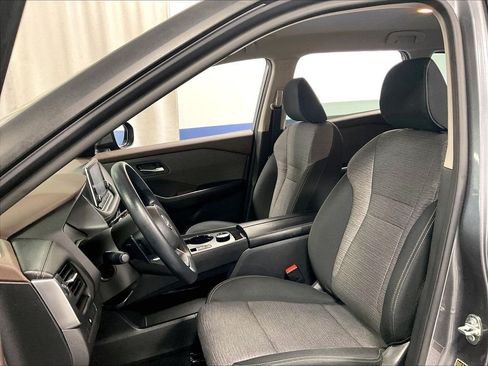 Used 2023 Nissan Rogue SV AWD/4WD image 10