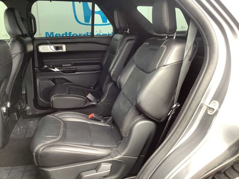 Used 2021 Ford Explorer ST w/ Equipment Group 401A AWD/4WD image 13