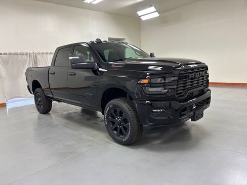 New 2026 RAM 2500 Big Horn AWD/4WD image 2