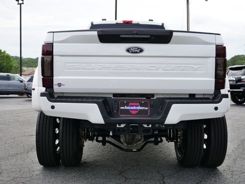 Used 2022 Ford F450 Lariat w/ Lariat Ultimate Package AWD/4WD image 7