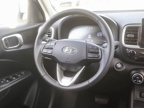 New 2026 Hyundai Venue SEL image 17