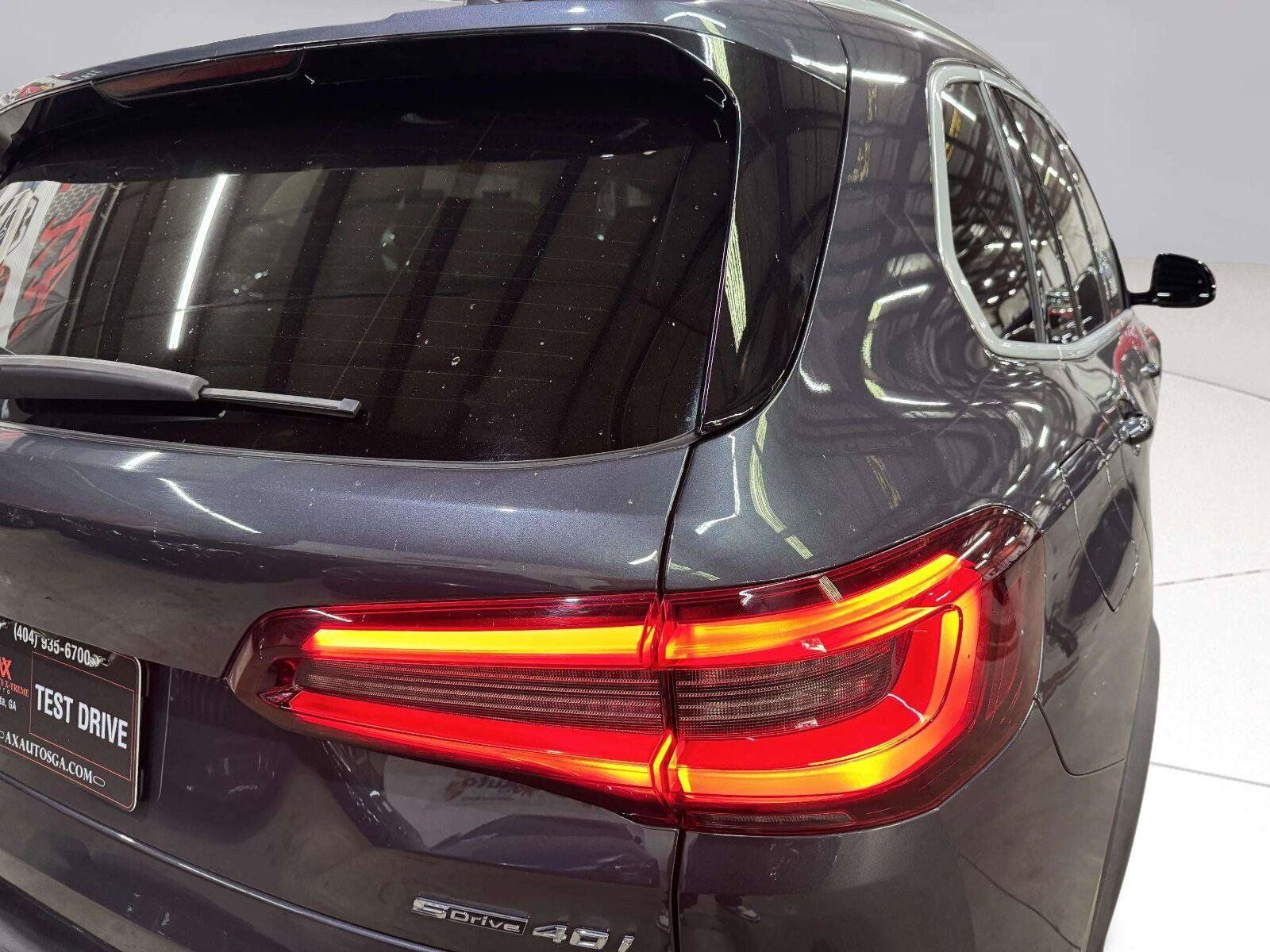 Used 2021 BMW X5 sDrive40i w/ Premium Package RWD image 13