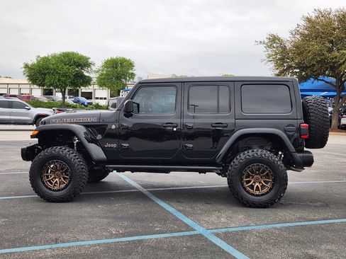 Used 2021 Jeep Wrangler Unlimited Rubicon image 3