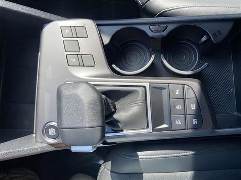 New 2026 Kia Sportage EX w/ EX Panorama Roof Package image 16