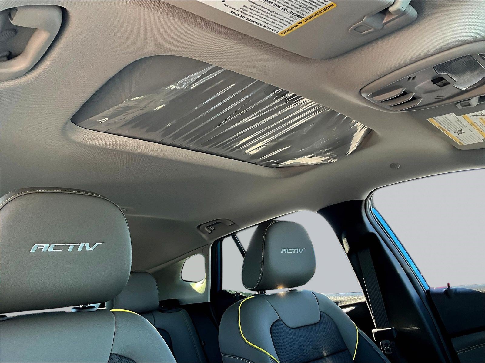 New 2026 Chevrolet Trax ACTIV w/ Sunroof Package FWD image 13