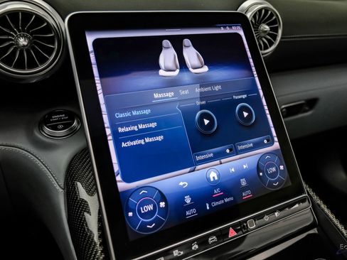 Used 2022 Mercedes-Benz SL 63 AMG 4MATIC image 74