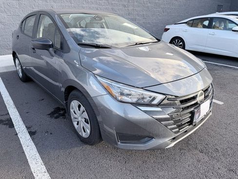 Certified 2025 Nissan Versa S w/ Trunk Package image 3