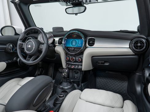 Used 2024 MINI Cooper S image 13