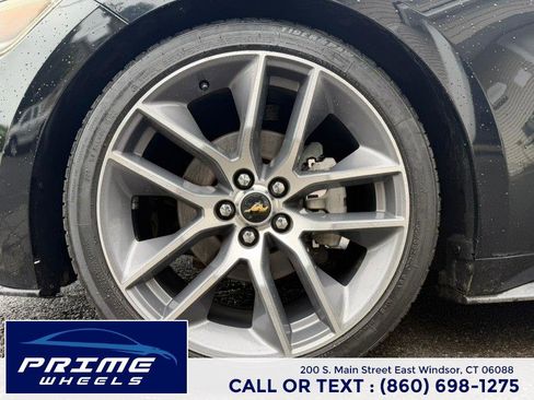 Used 2015 Ford Mustang Premium RWD image 19