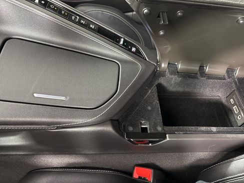 Used 2021 Chevrolet Corvette Stingray Coupe w/ 1LT image 36