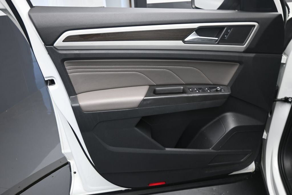 Used 2022 Volkswagen Atlas SE FWD image 19