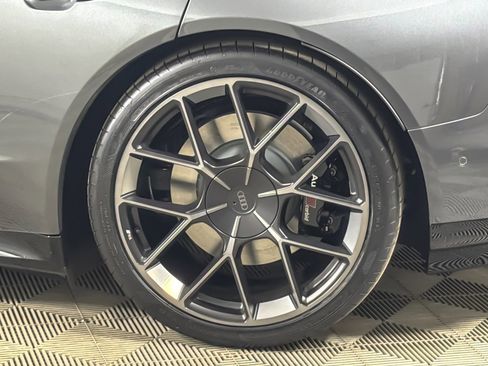 Certified 2025 Audi RS e-tron GT performance image 25