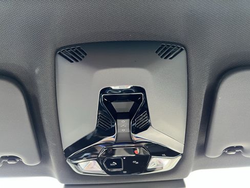Certified 2025 BMW X1 xDrive28i AWD/4WD image 28