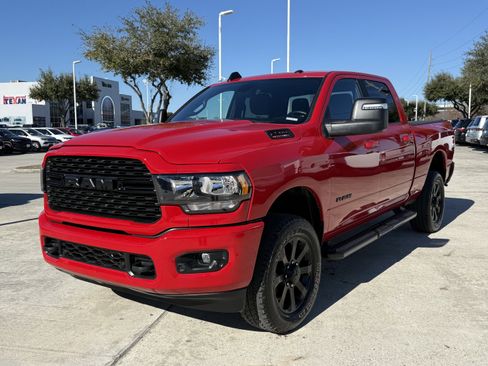 Used 2024 RAM 2500 Big Horn w/ Night Edition image 10