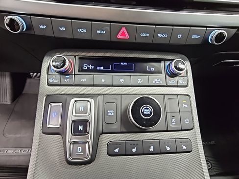 Used 2025 Hyundai Palisade SEL image 21