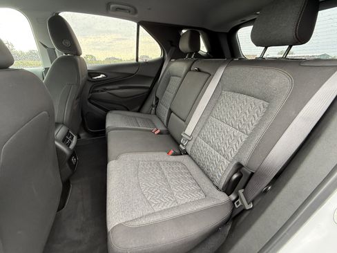 Used 2022 Chevrolet Equinox LT image 13